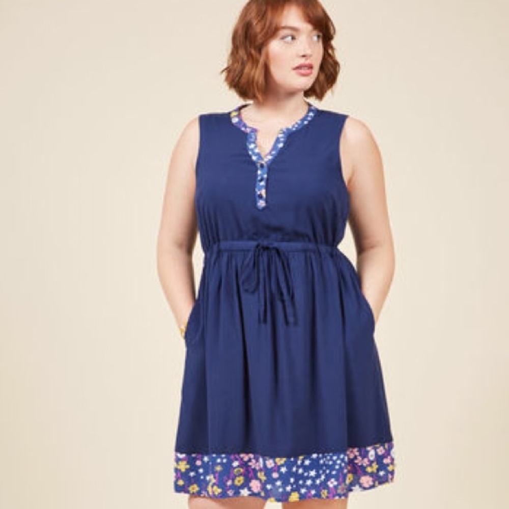 ModCloth blue floral and star sleeveless dress